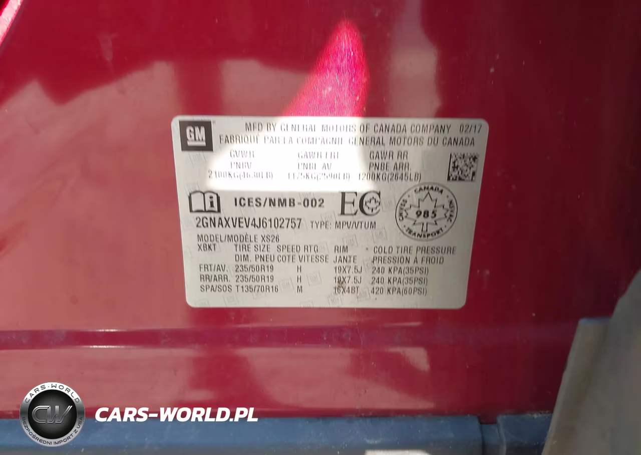 2018 Chevrolet Equinox Premier VIN:2GNAXVEV4J6102757 - 9