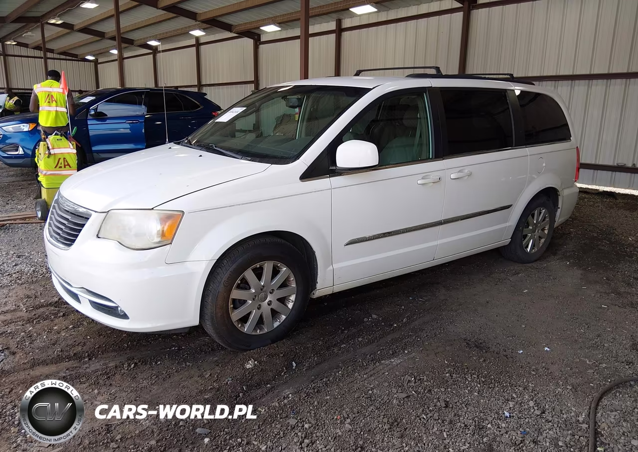 2011 Chrysler Town & Country Touring-L VIN:2A4RR8DG3BR616040 - 2