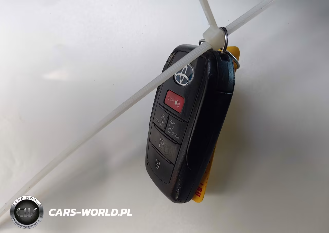 2021 Toyota Sienna Le VIN:5TDKRKEC2MS007564 - 11