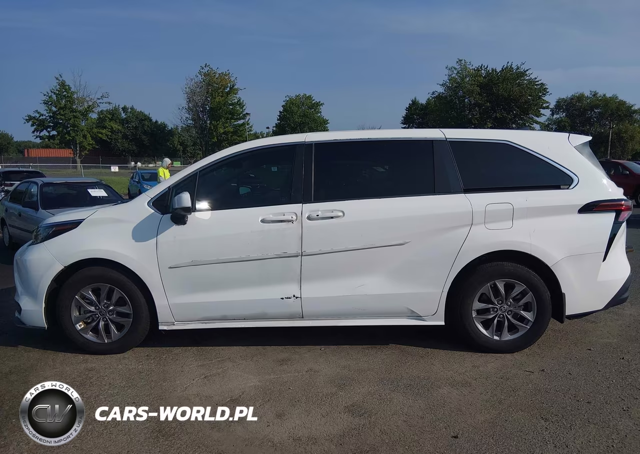 2021 Toyota Sienna Le VIN:5TDKRKEC2MS007564 - 14