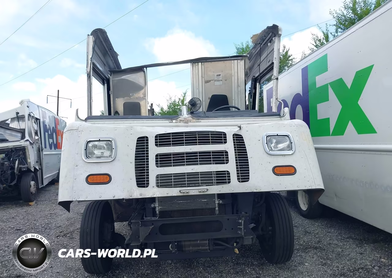 2017 Ford F-59 Commercial Stripped VIN:1F65F5KYXH0A10540 - 12