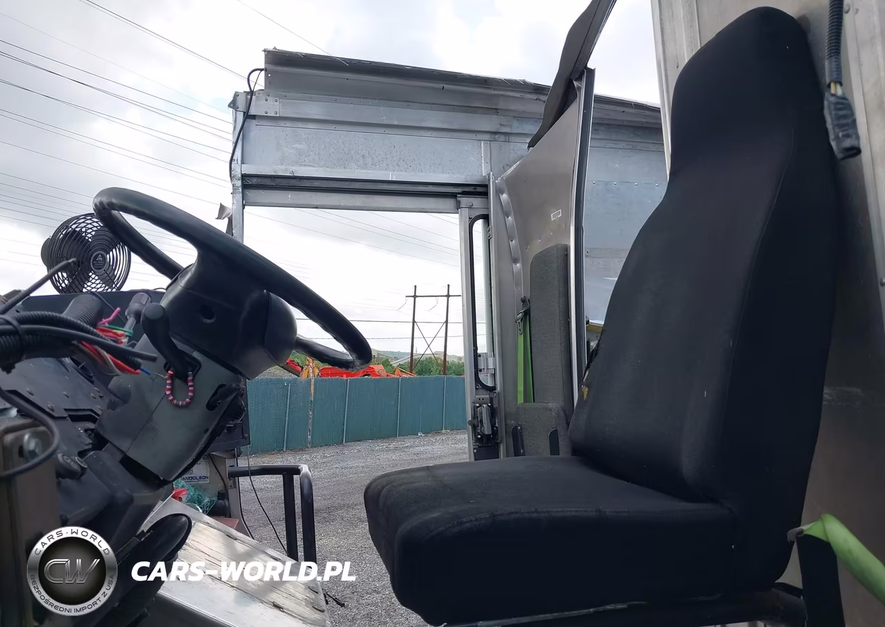 2017 Ford F-59 Commercial Stripped VIN:1F65F5KYXH0A10540 - 6