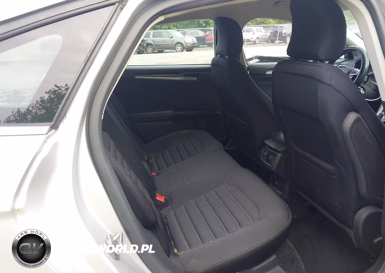 2015 Ford Fusion Se VIN:1FA6P0H7XF5129629 - 8