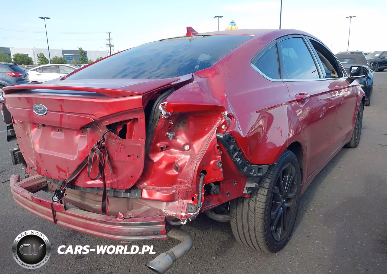 2020 Ford Fusion Se VIN:3FA6P0HD9LR113257 - 4