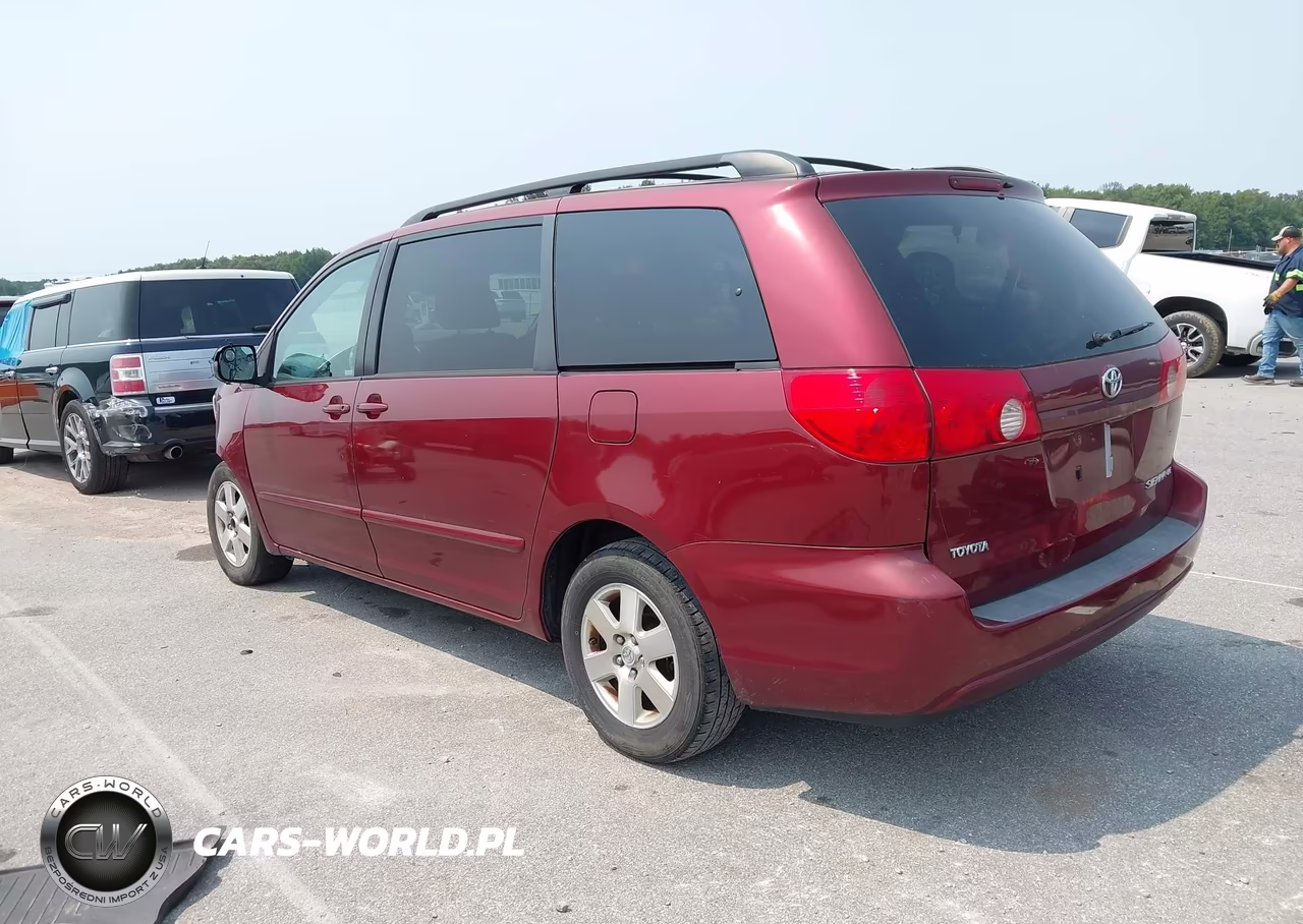 2009 Toyota Sienna Le VIN:5TDZK23C19S233219 - 3