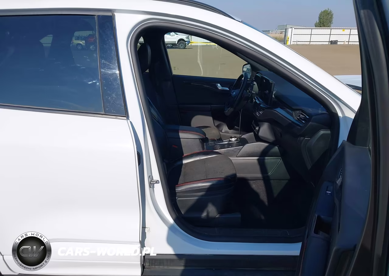 2023 Ford Escape St-Line VIN:1FMCU9MNXPUA38698 - 5