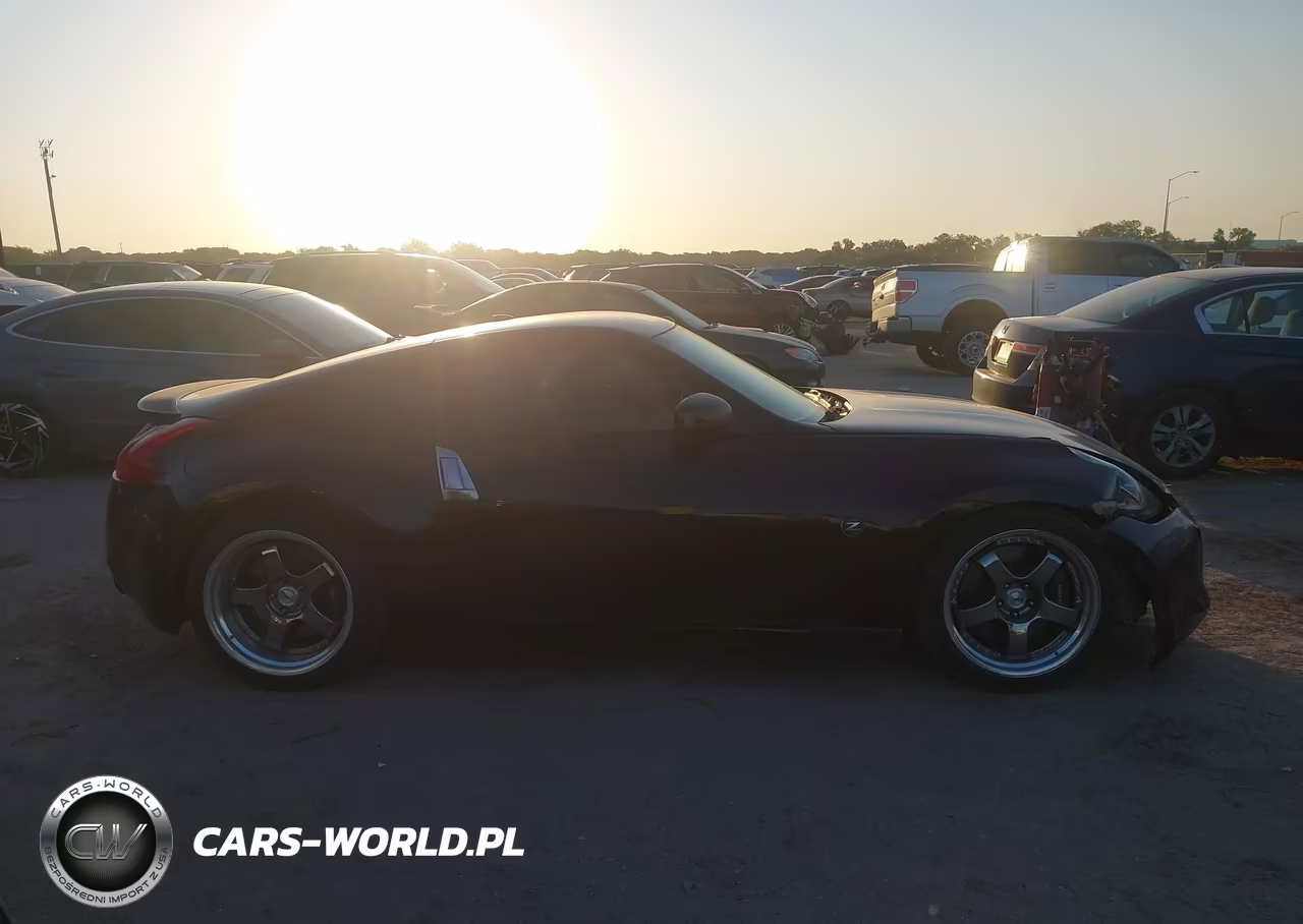 2012 Nissan 370Z Touring VIN:JN1AZ4EH2CM563714 - 13