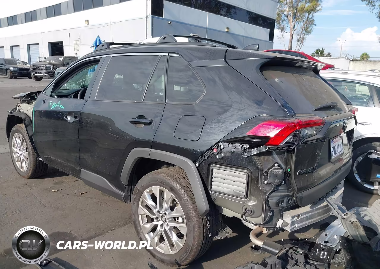 2025 Toyota Rav4 Xle Premium VIN:2T3A1RFVXSC576686 - 3