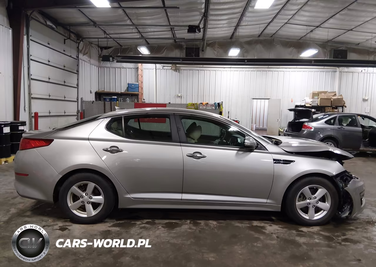 2015 Kia Optima Lx VIN:KNAGM4A74F5556004 - 13