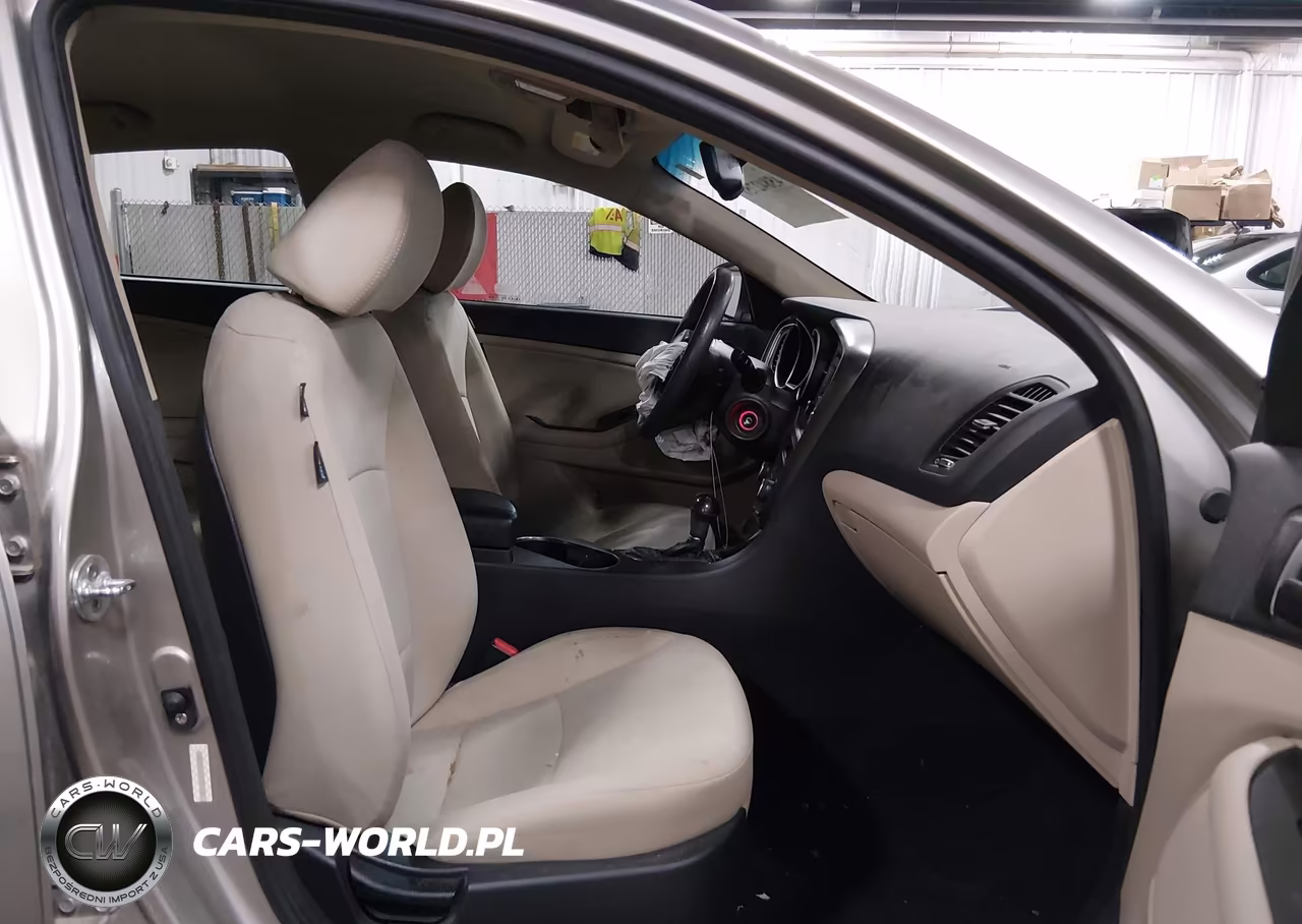 2015 Kia Optima Lx VIN:KNAGM4A74F5556004 - 5