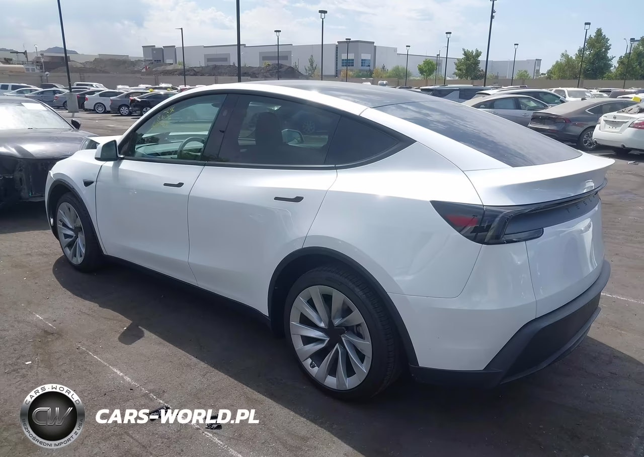2026 Tesla Model Y Premium Rear-Wheel Drive-Rear-Wheel Drive VIN:7SAYGDED9TF548332 - 3