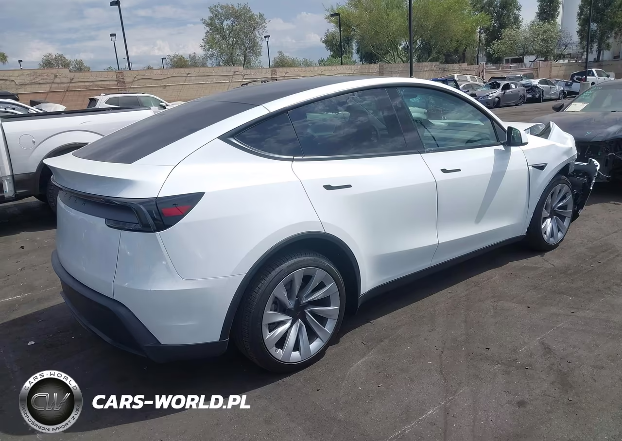 2026 Tesla Model Y Premium Rear-Wheel Drive-Rear-Wheel Drive VIN:7SAYGDED9TF548332 - 4