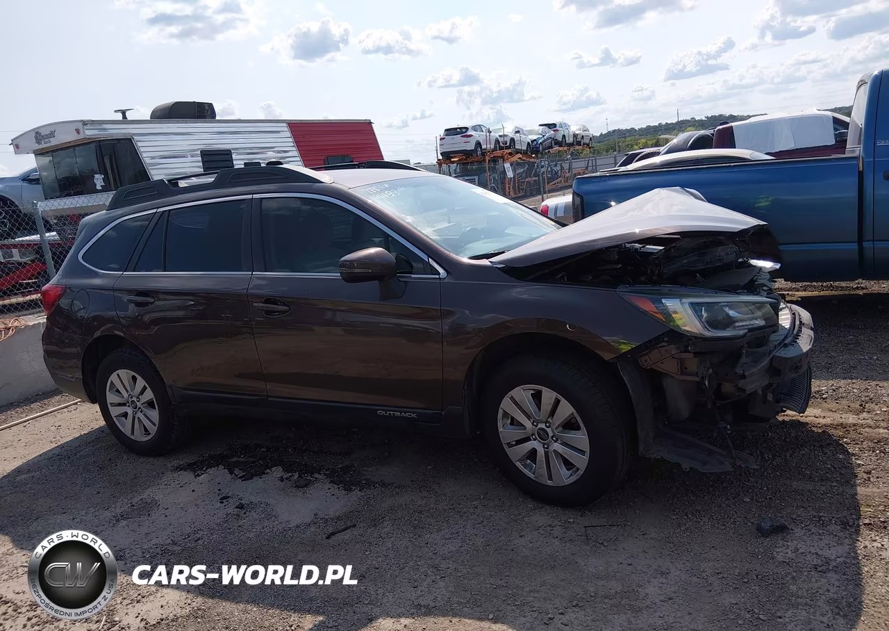 2019 Subaru Outback 2.5I Premium VIN:4S4BSAFC7K3378582 - 14