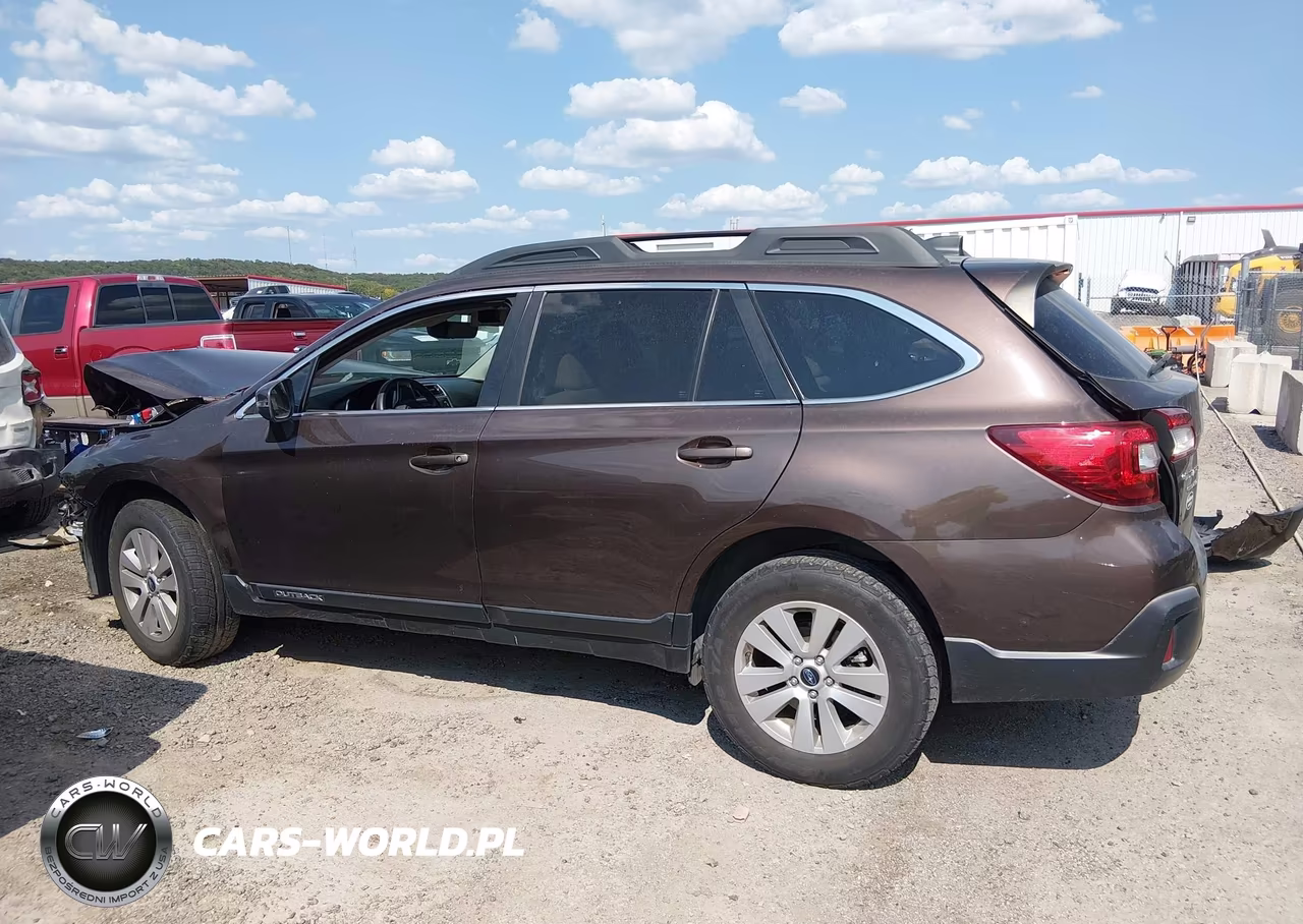 2019 Subaru Outback 2.5I Premium VIN:4S4BSAFC7K3378582 - 15