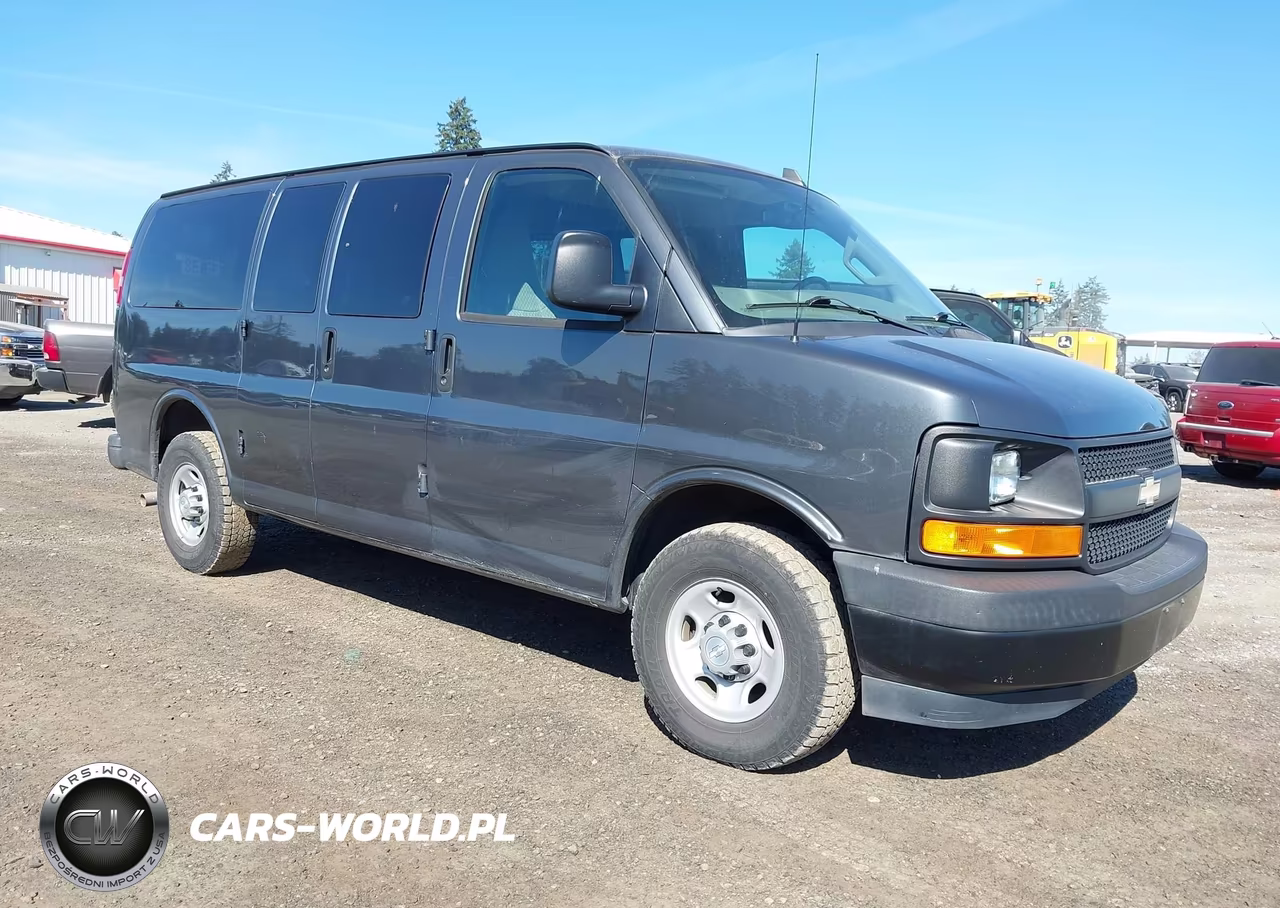 2017 Chevrolet Express 2500 Ls – zdjęcie 1 z 16