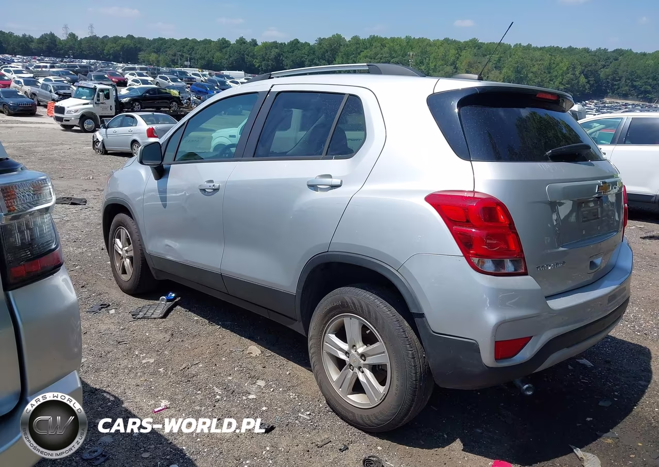 2022 Chevrolet Trax Awd Lt VIN:KL7CJPSM0NB537799 - 3