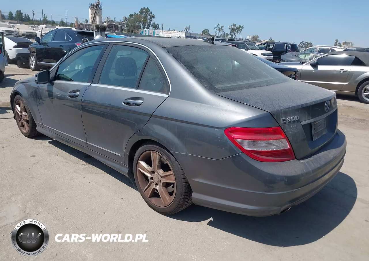 2010 Mercedes-Benz C 300 Luxury-Sport VIN:WDDGF5EB1AR088936 - 3
