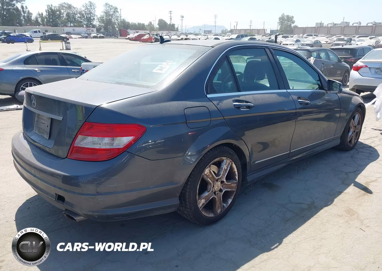 2010 Mercedes-Benz C 300 Luxury-Sport VIN:WDDGF5EB1AR088936 - 4