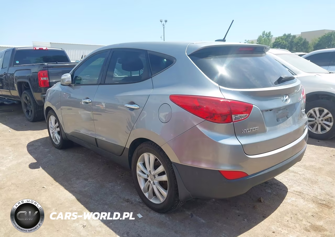 2011 Hyundai Tucson Limited VIN:KM8JUCAC0BU231930 - 3
