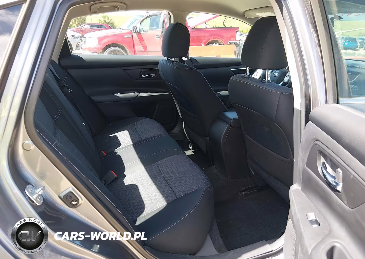 2016 Nissan Altima 2.5 S VIN:1N4AL3AP1GC119831 - 8