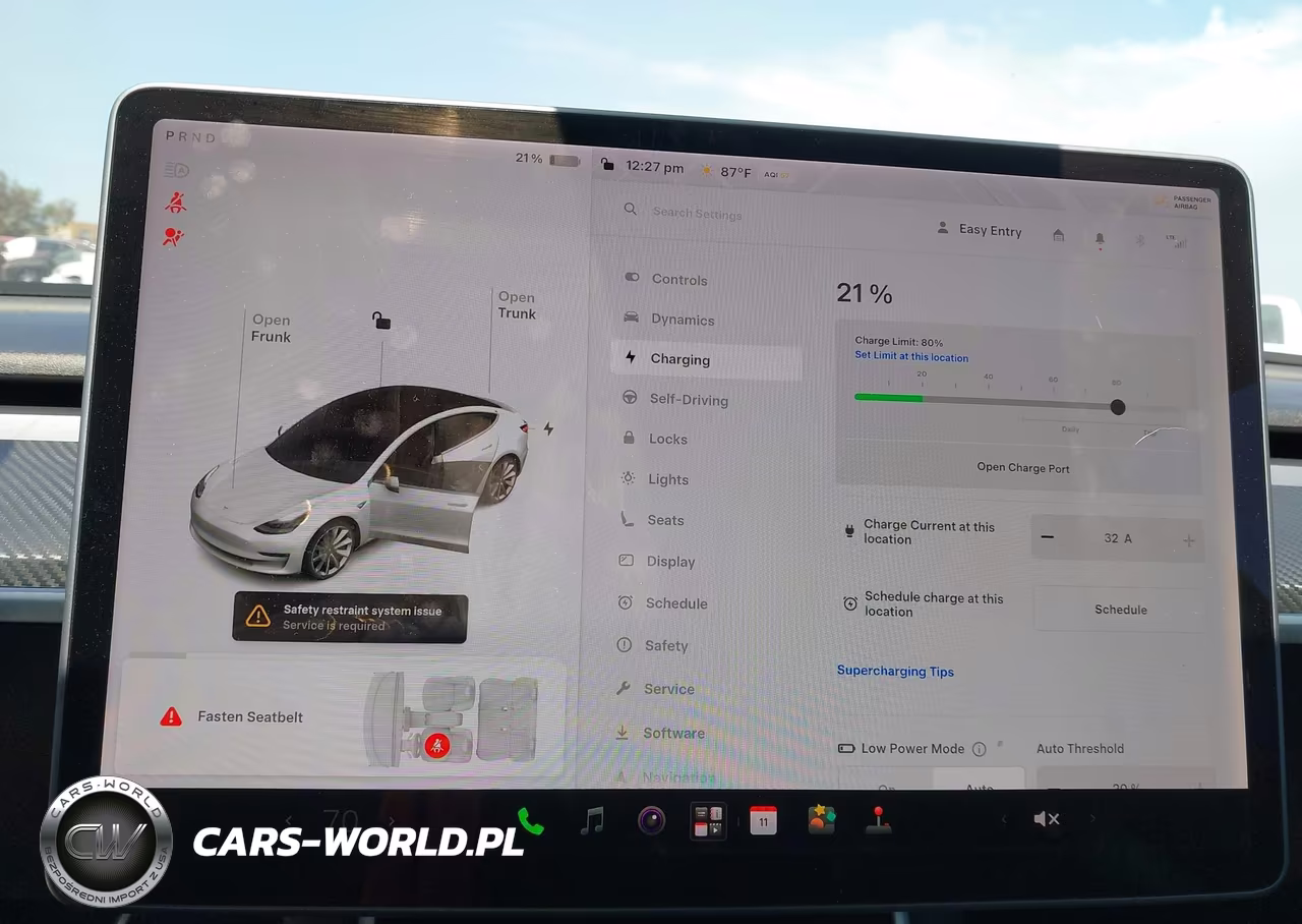 2020 Tesla Model 3 Standard Range Plus Rear-Wheel Drive-Standard Range Rear-Wheel Drive VIN:5YJ3E1EA5LF808033 - 17