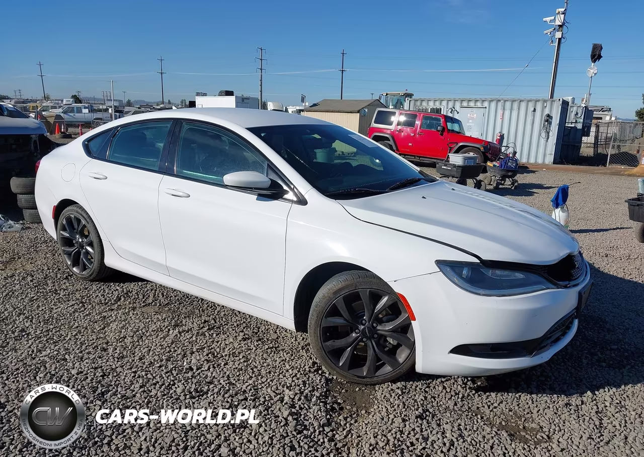 2015 Chrysler 200 S