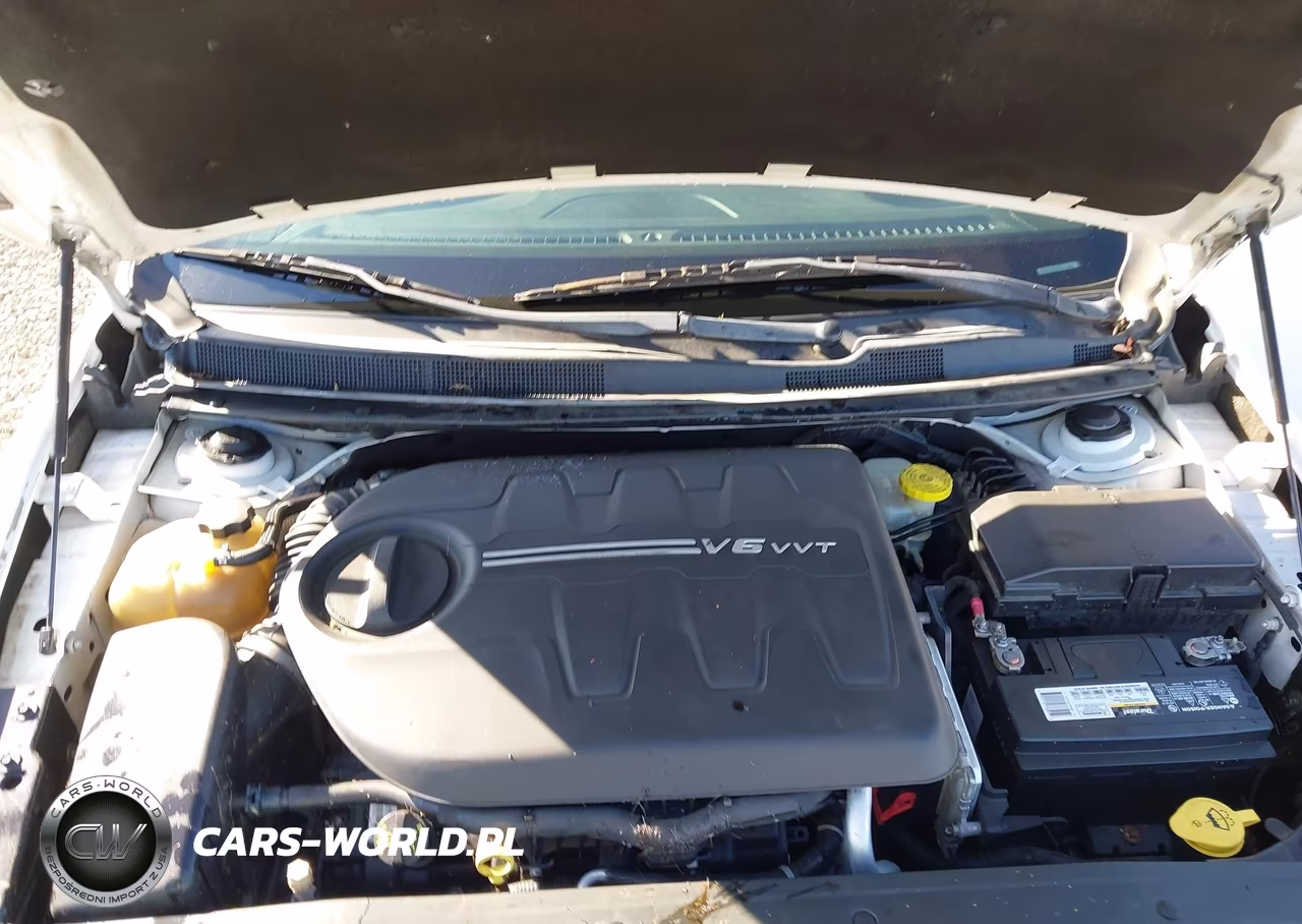 2015 Chrysler 200 S VIN:1C3CCCBGXFN516088 - 10
