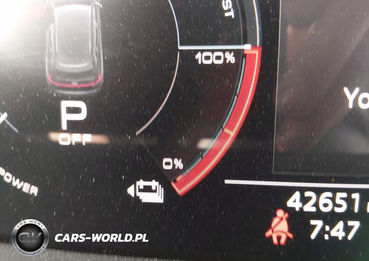 2019 Audi E-Tron Premium Plus VIN:WA1VAAGE1KB019975 - 18