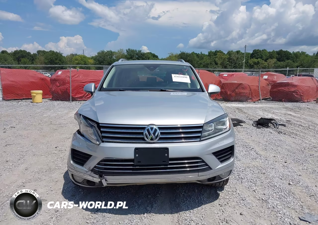2016 Volkswagen Touareg Tdi Lux VIN:WVGEP9BP3GD002761 - 13