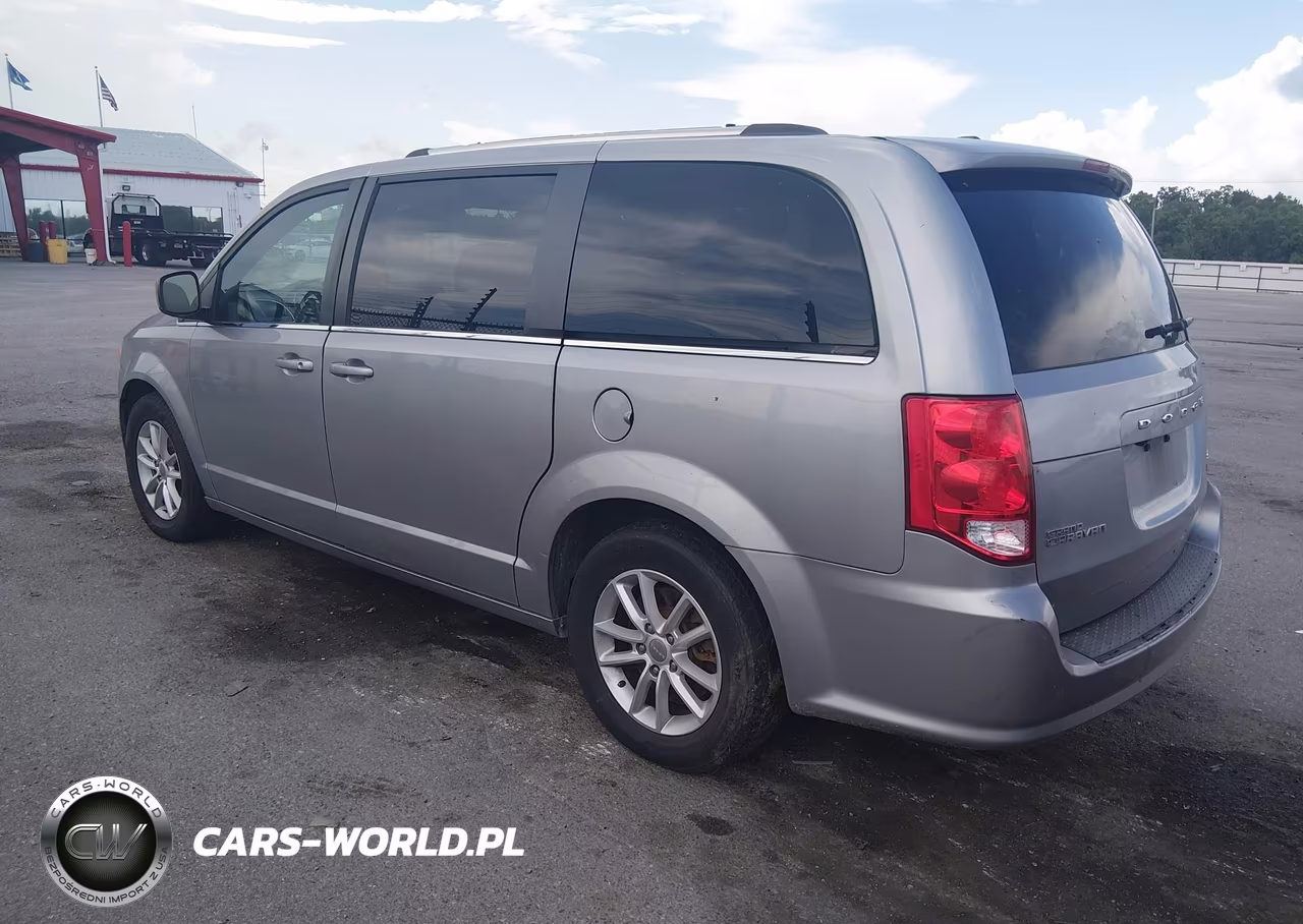 2019 Dodge Grand Caravan Sxt VIN:2C4RDGCG4KR735957 - 3