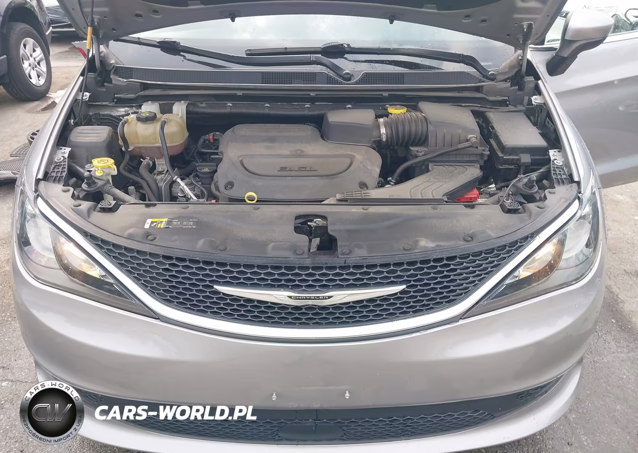 2021 Chrysler Voyager Lxi VIN:2C4RC1DG6MR533669 - 10