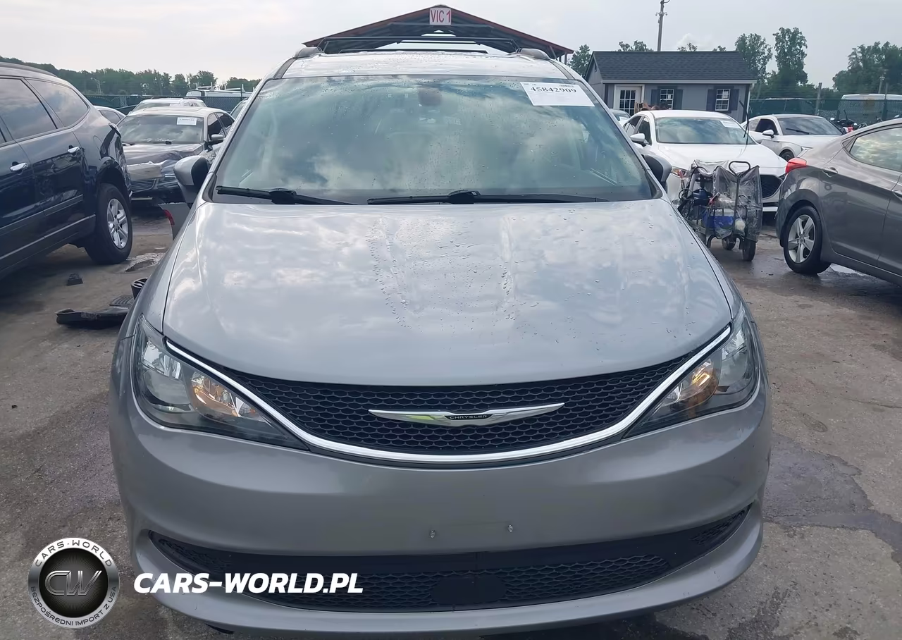 2021 Chrysler Voyager Lxi VIN:2C4RC1DG6MR533669 - 19