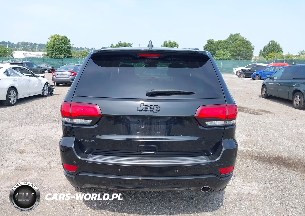 2020 Jeep Grand Cherokee Altitude 4X4 VIN:1C4RJFAG1LC362621 - 16