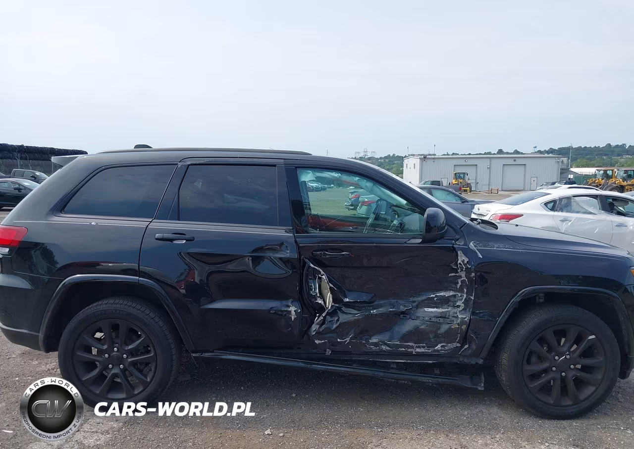 2020 Jeep Grand Cherokee Altitude 4X4 VIN:1C4RJFAG1LC362621 - 6