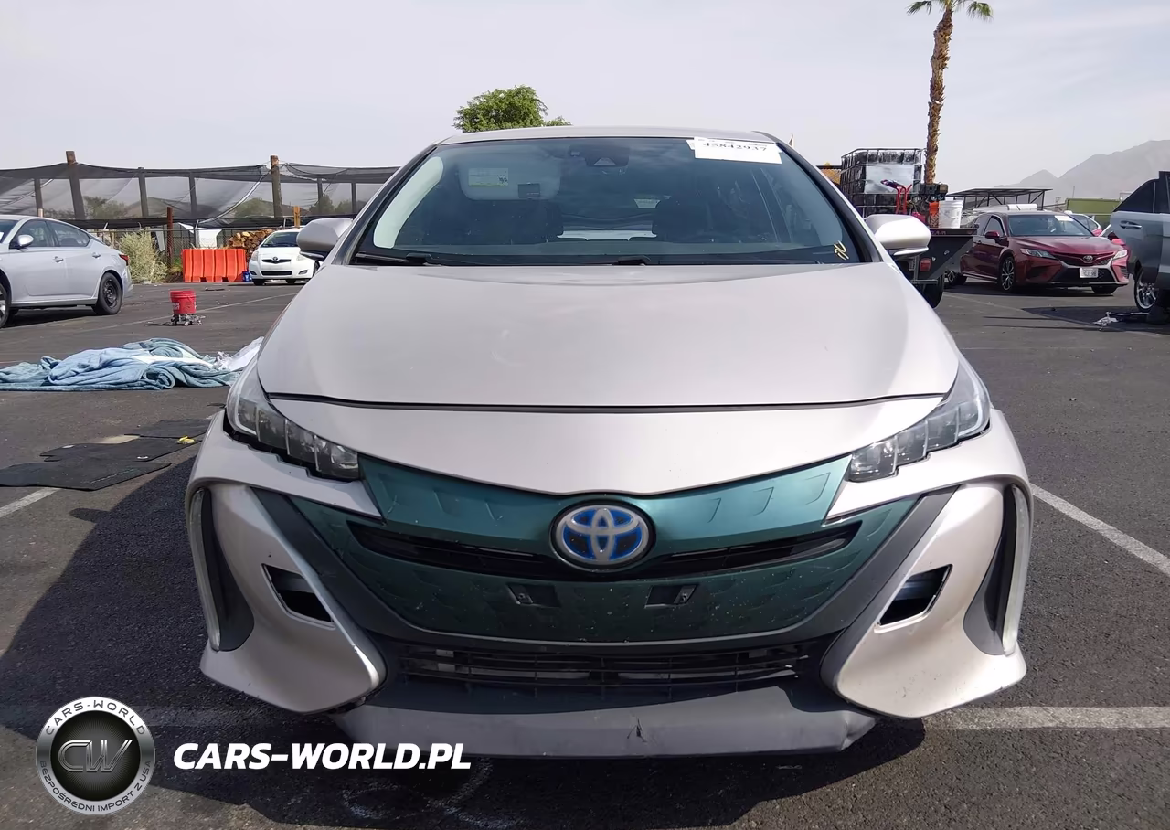 2017 Toyota Prius Prime Plus VIN:JTDKARFP8H3058284 - 12