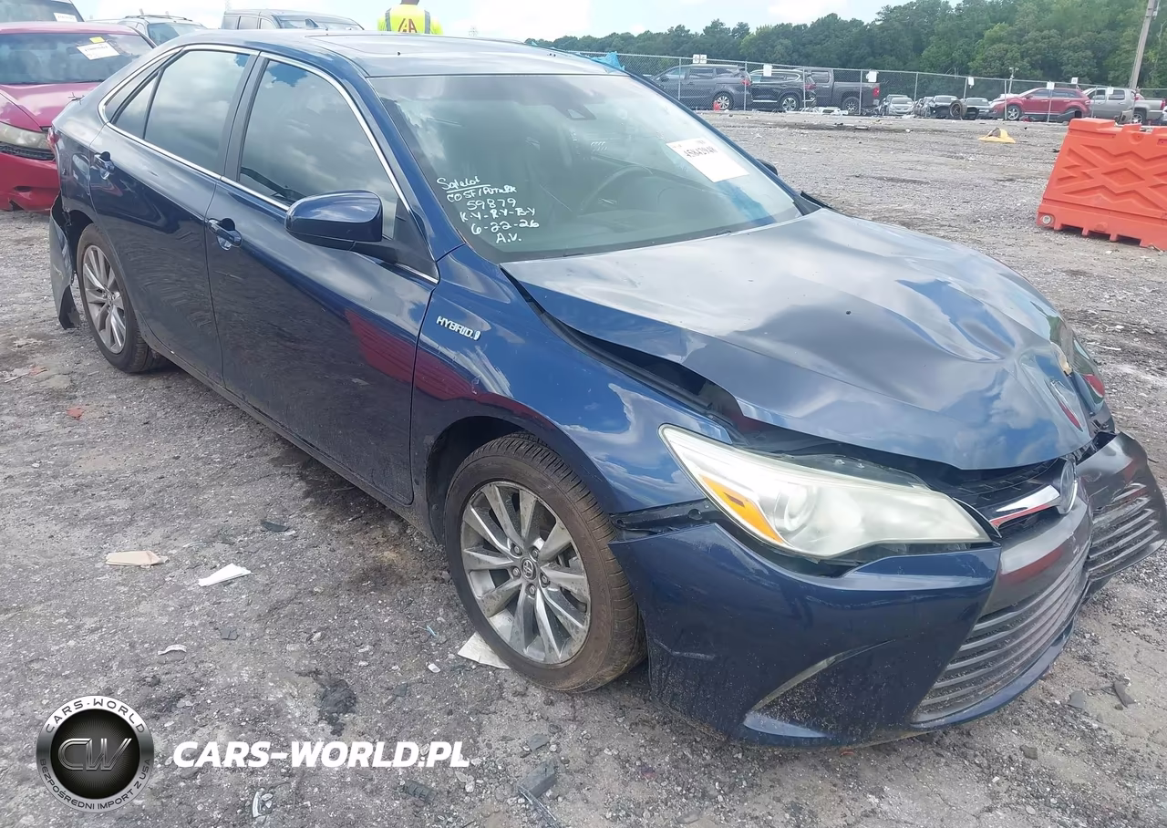 2016 Toyota Camry Hybrid Xle