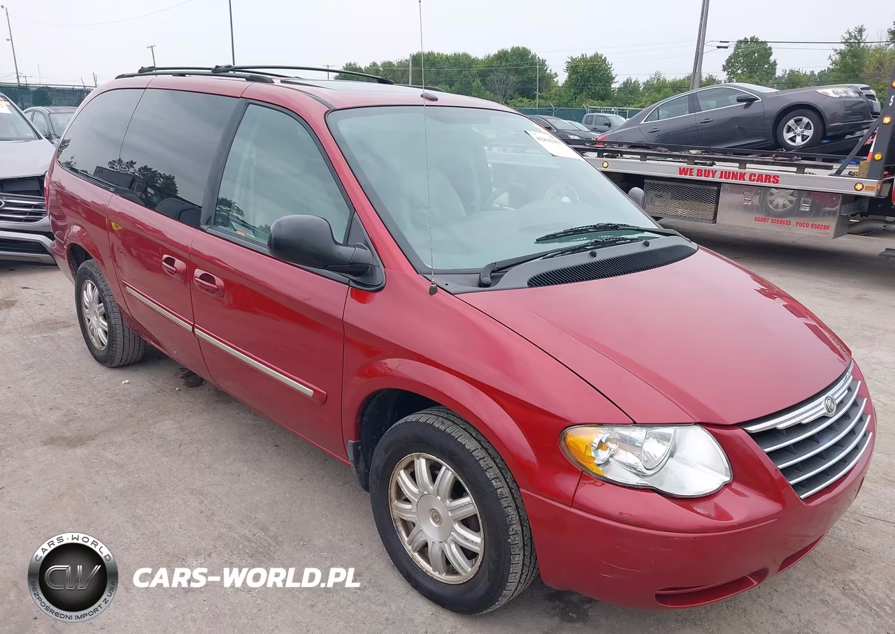 2006 Chrysler Town & Country Touring