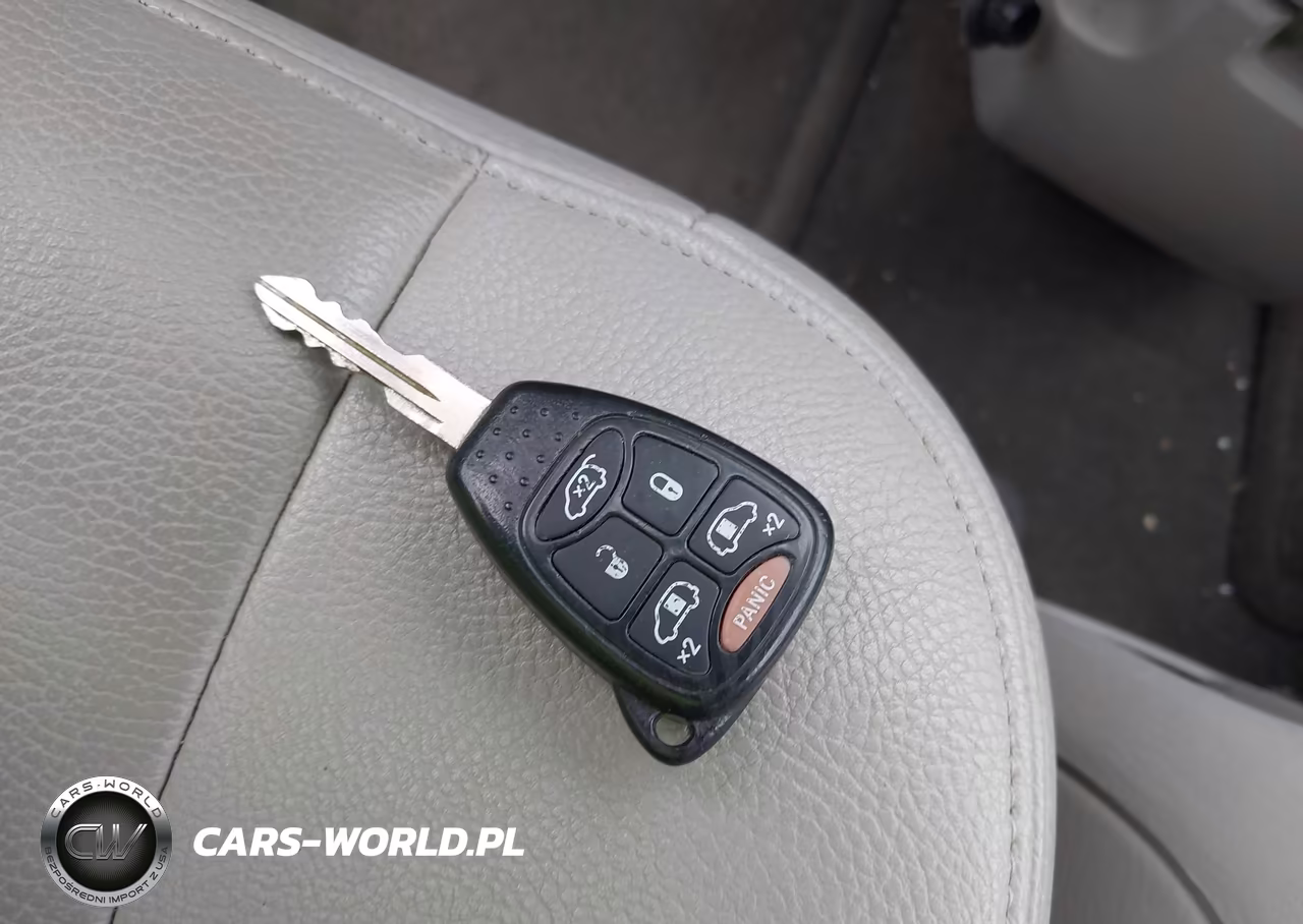 2006 Chrysler Town & Country Touring VIN:2A4GP54L06R845399 - 11
