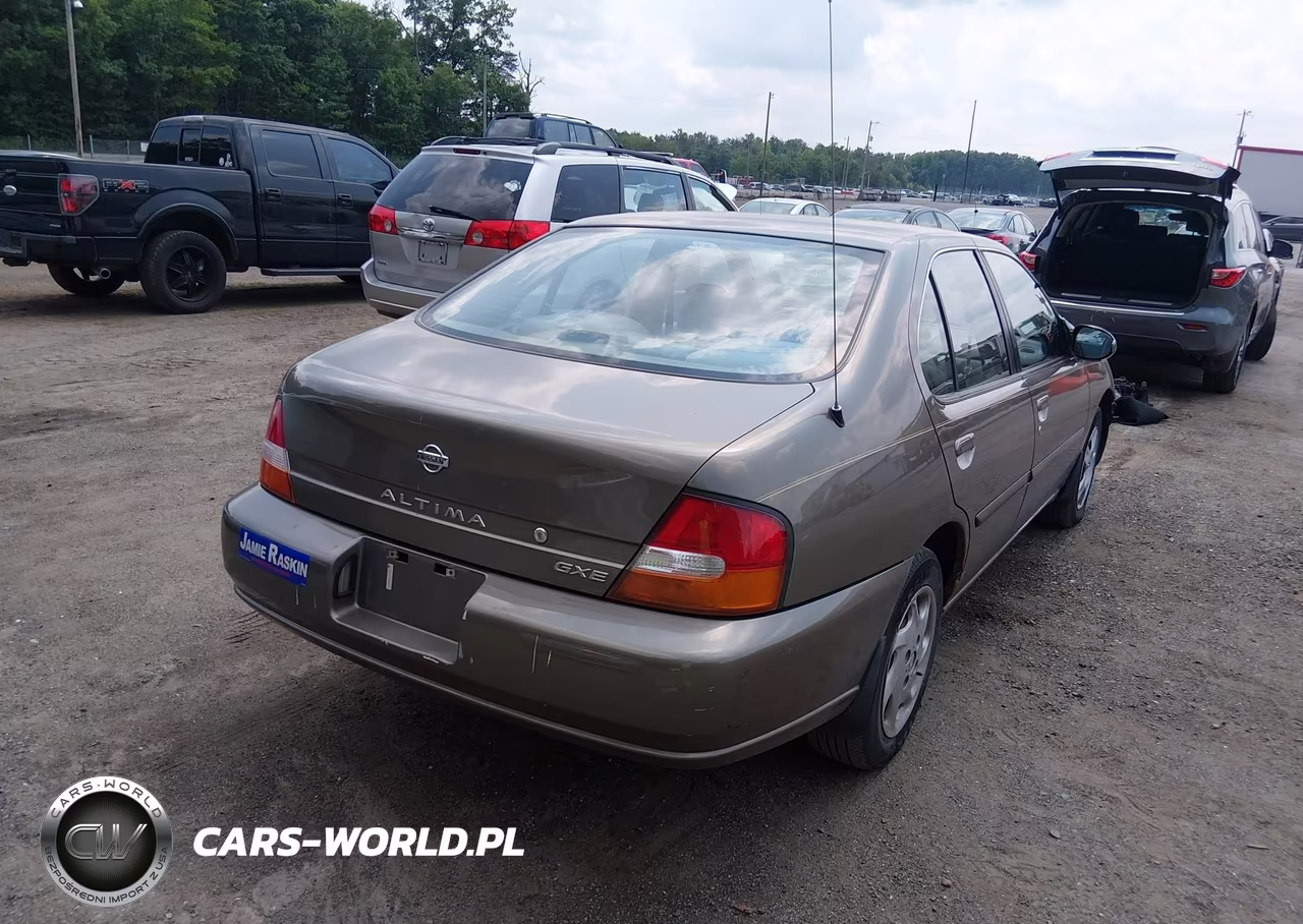 1999 Nissan Altima Gle-Gxe-Se-Se-L-Xe VIN:1N4DL01DXXC100213 - 4