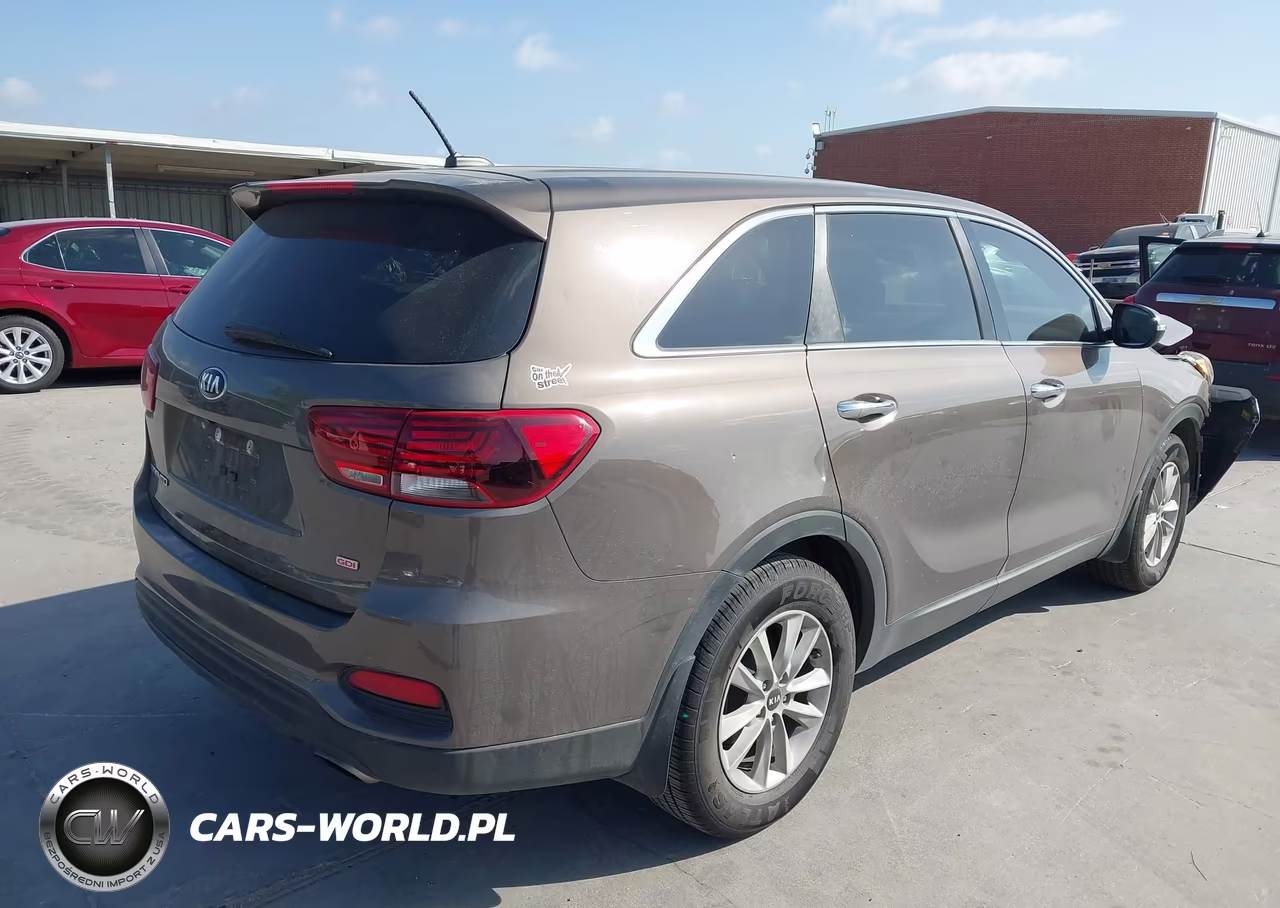 2019 Kia Sorento 2.4L Lx VIN:5XYPG4A32KG547536 - 4