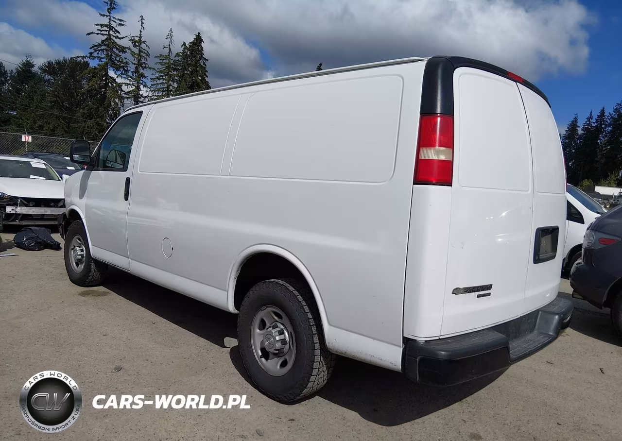 2015 Chevrolet Express 2500 Work Van VIN:1GCWGFFF2F1172361 - 3