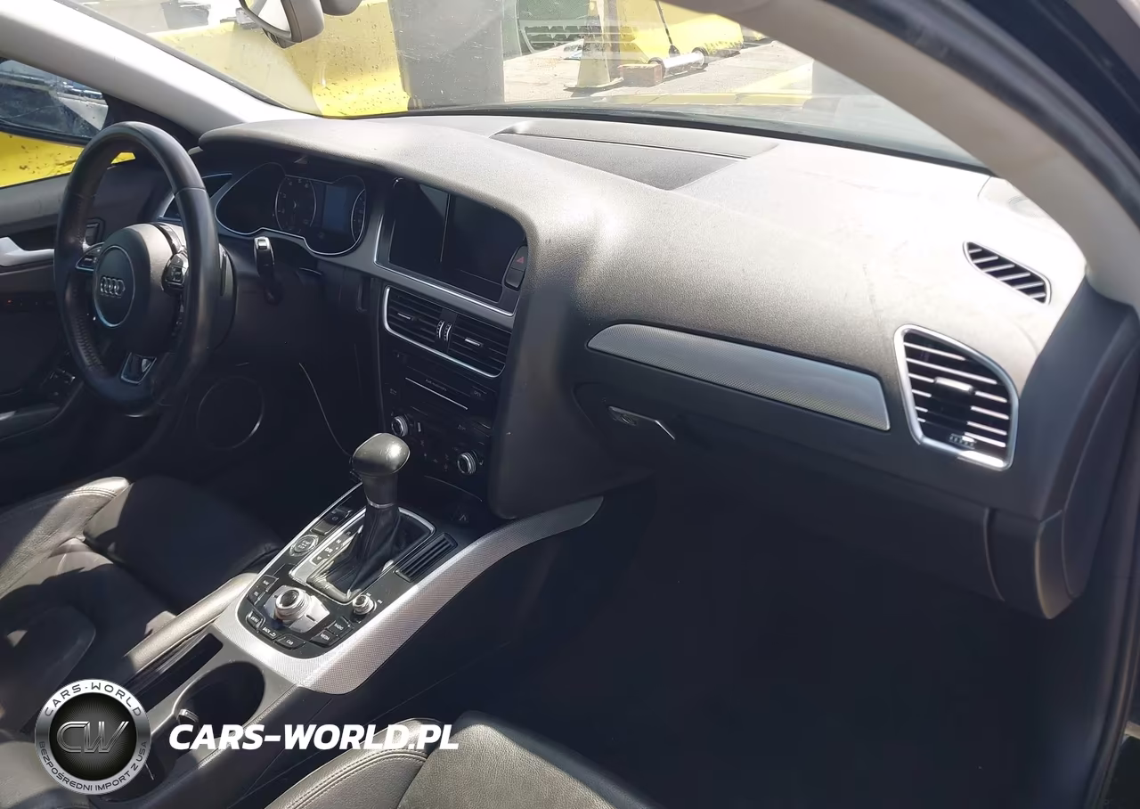 2014 Audi A4 Premium Plus VIN:WAUEFAFL8EN039065 - 5