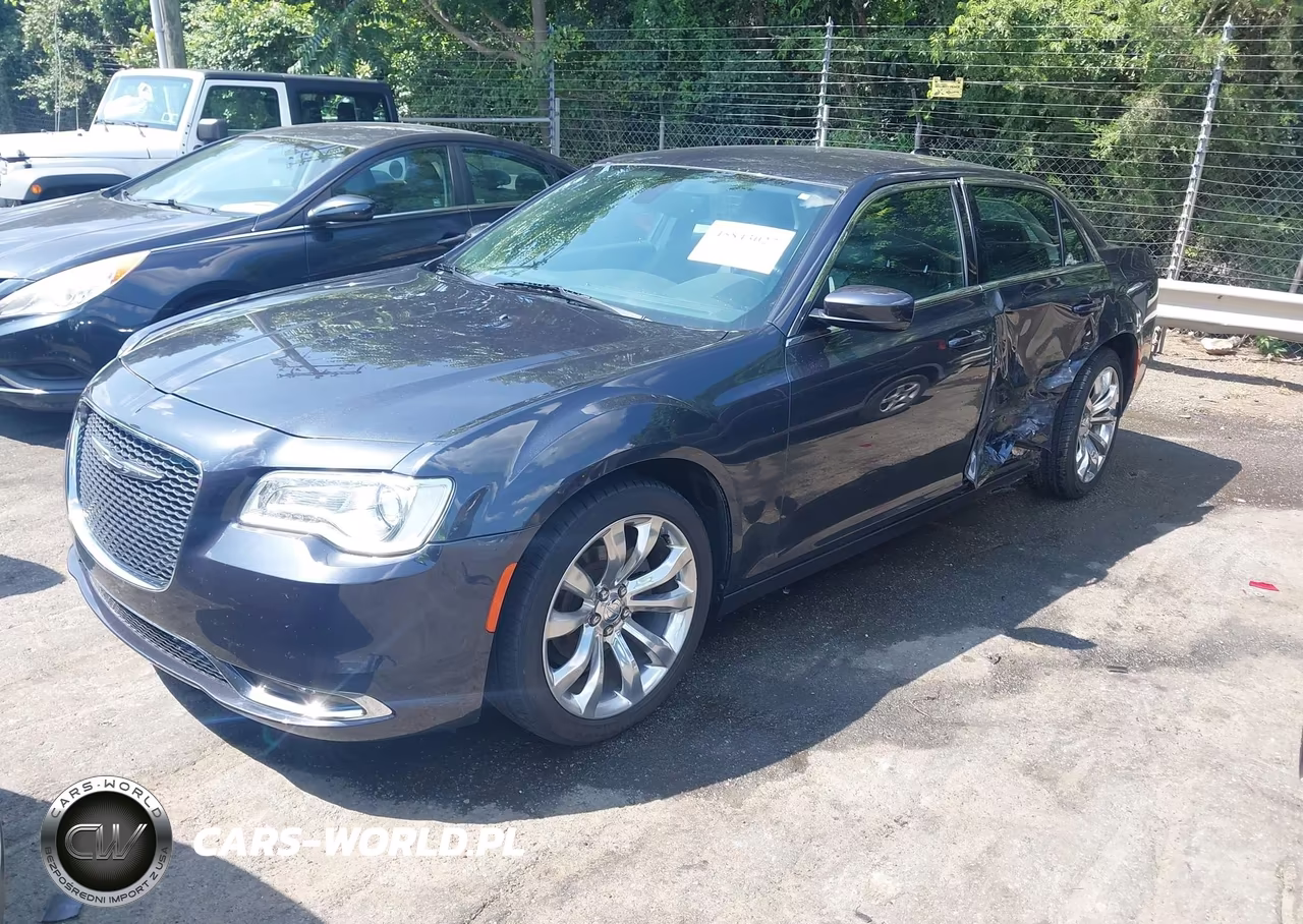 2016 Chrysler 300 Limited VIN:2C3CCAAG1GH313512 - 2