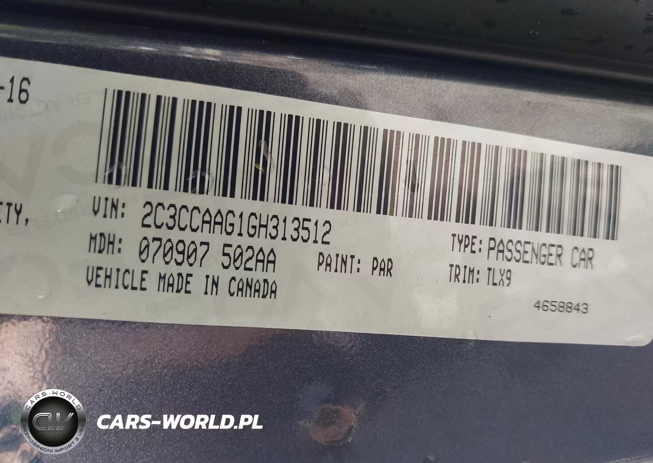 2016 Chrysler 300 Limited VIN:2C3CCAAG1GH313512 - 9