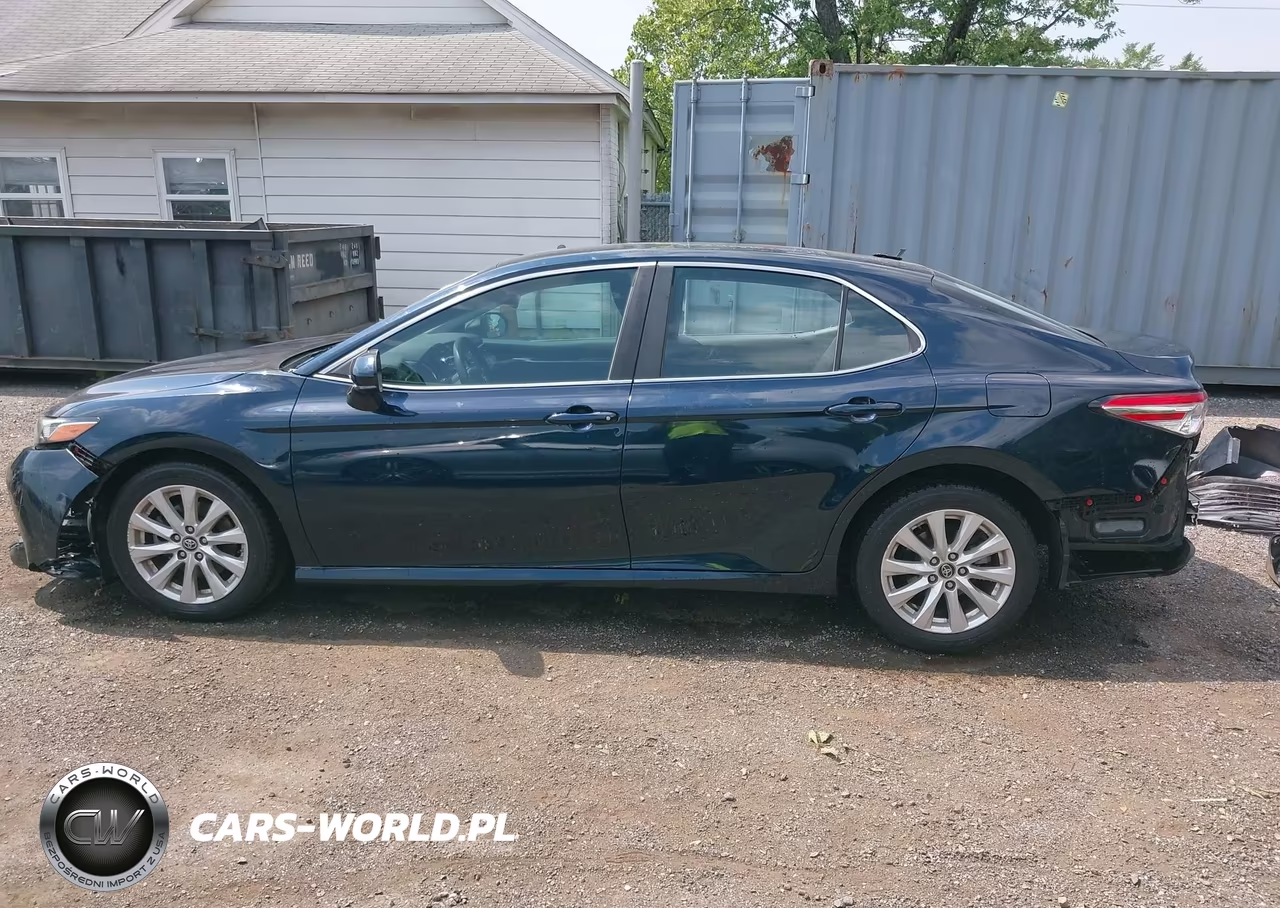 2019 Toyota Camry Le VIN:4T1B11HK0KU796788 - 15