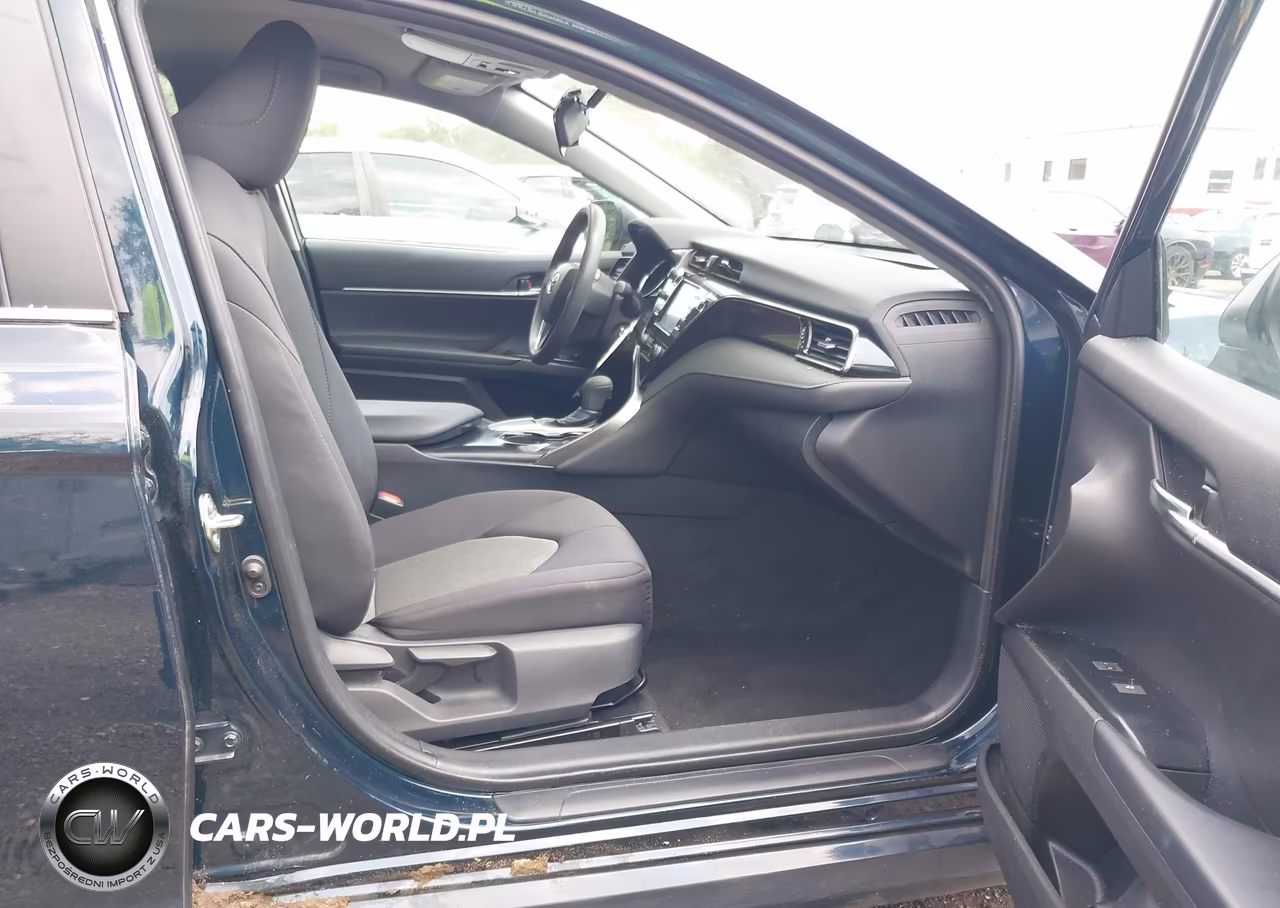 2019 Toyota Camry Le VIN:4T1B11HK0KU796788 - 5