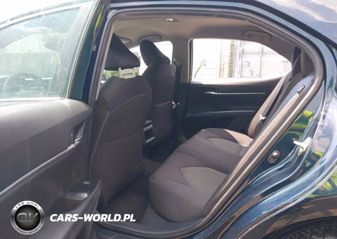 2019 Toyota Camry Le VIN:4T1B11HK0KU796788 - 8