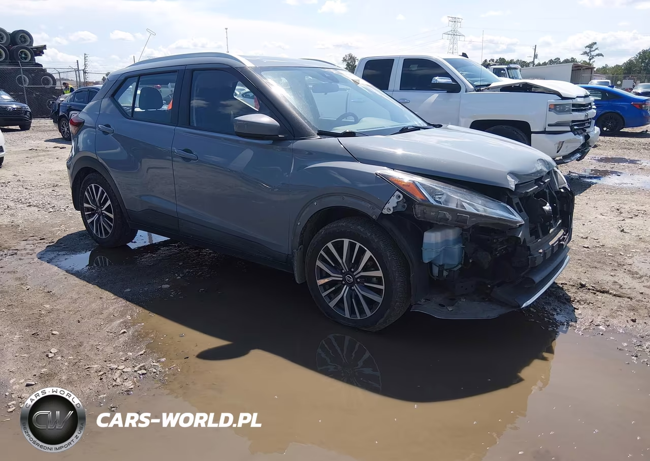 2021 Nissan Kicks Sv Xtronic Cvt