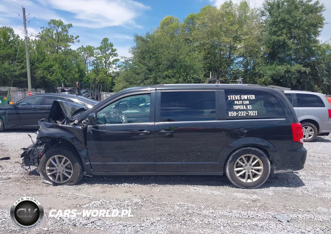 2019 Dodge Grand Caravan Sxt VIN:2C4RDGCG2KR586951 - 14