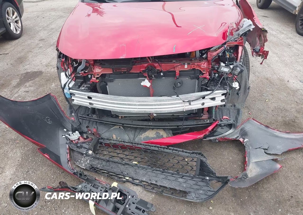 2025 Toyota Corolla Xse VIN:JTNC4MBE5S3246976 - 6